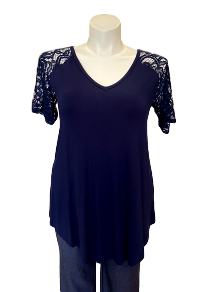 Short Sleeved Lace V-Neck Tee in Navy