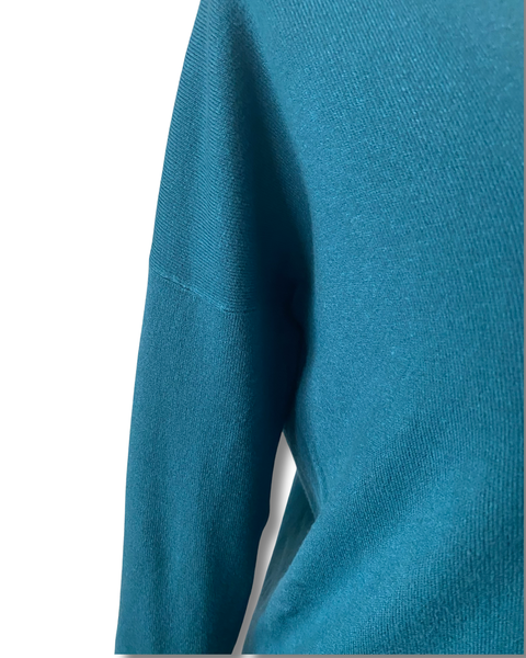 V-Neck Center Seam Viscose Sweater Teal